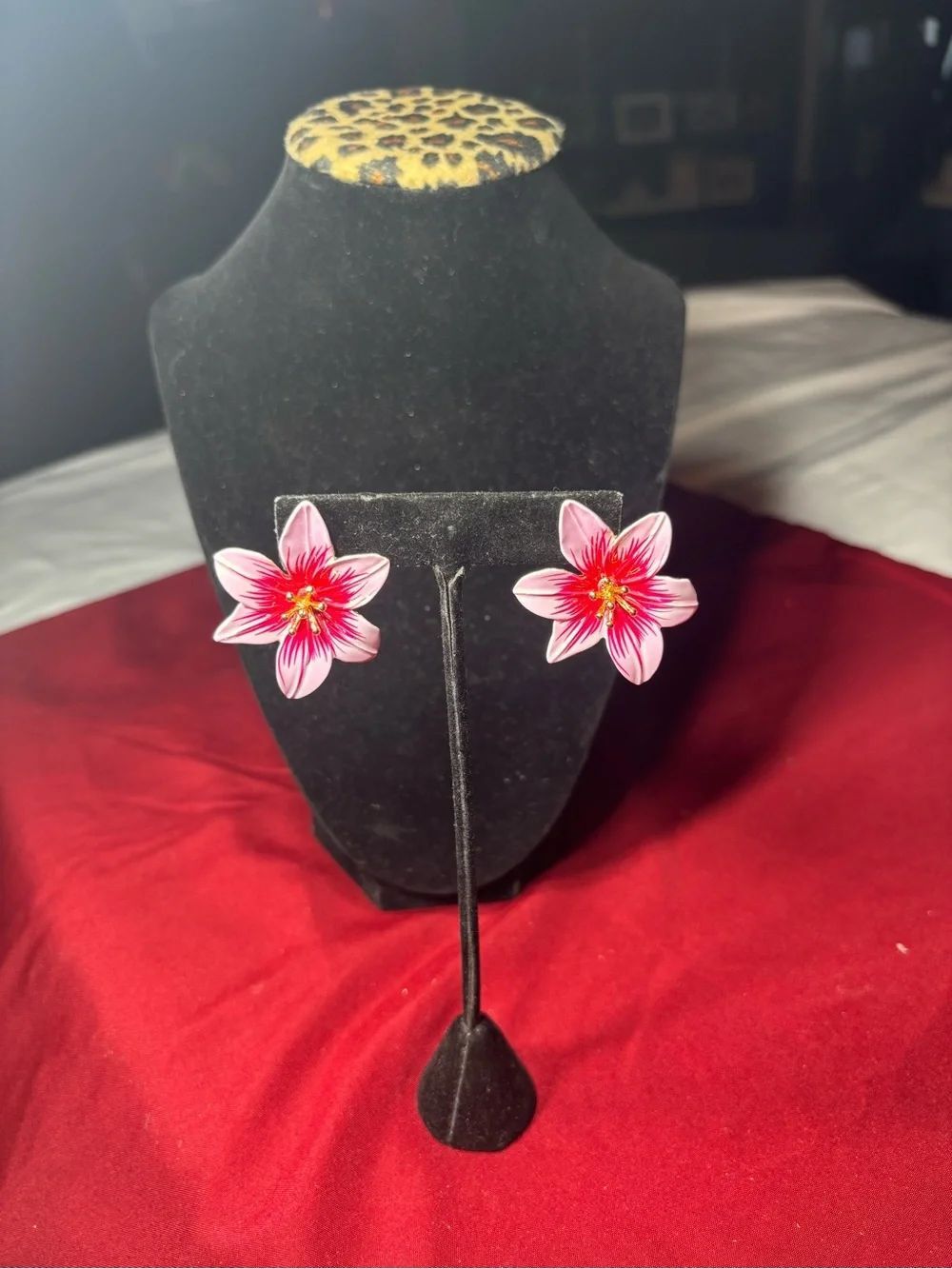 New Pink Floral Stud Earrings - Women Jewelry